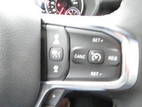 Used 2026 RAM 1500 Laramie AWD/4WD image 24