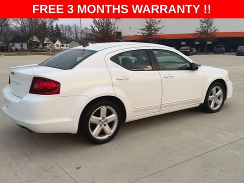 Used 2013 Dodge Avenger SE image 8