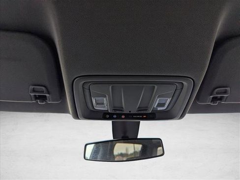 Used 2019 Chevrolet Silverado 1500 Custom w/ Custom Value Package image 17