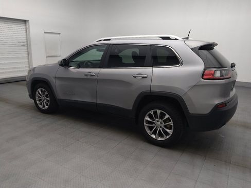 Used 2019 Jeep Cherokee Latitude Plus FWD image 3