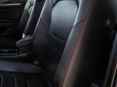 Used 2021 Volkswagen Jetta GLI Autobahn image 14