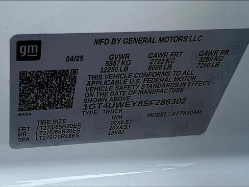 New 2025 GMC Sierra 3500 Denali w/ Denali Reserve Package AWD/4WD image 13