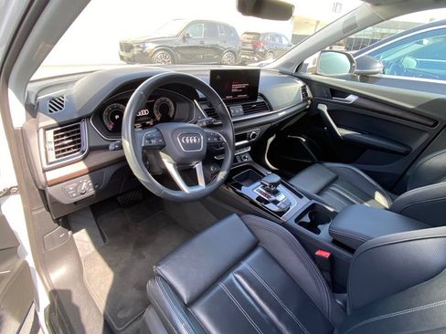 Used 2023 Audi Q5 2.0T Premium Plus AWD/4WD image 9