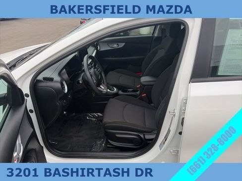 Used 2024 Kia Forte LXS image 18