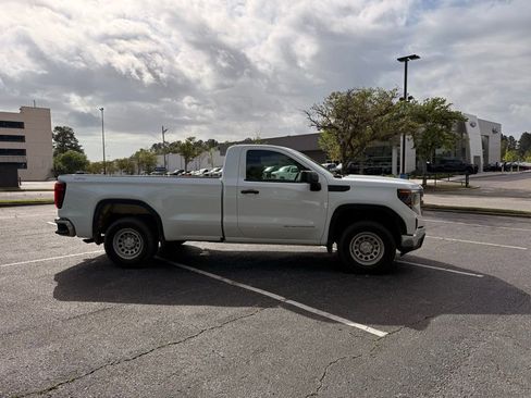 Used 2025 GMC Sierra 1500 Pro w/ Pro Value Package image 4