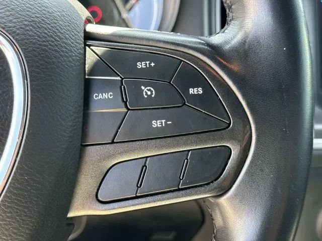 Used 2022 Dodge Charger SXT RWD image 34