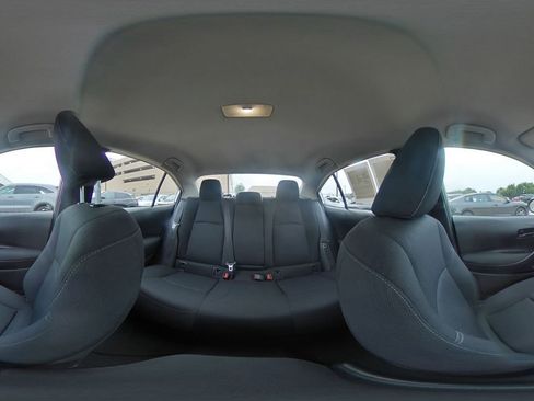Used 2023 Toyota Corolla LE FWD image 40