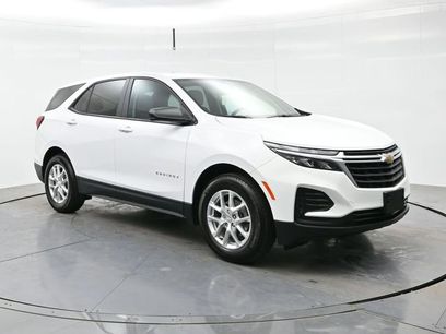 Used 2023 Chevrolet Equinox LS w/ LS Convenience Package
