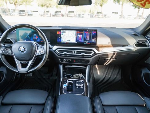 Used 2023 BMW i4 eDrive40 image 15