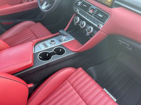 Used 2023 Genesis G70 2.0T w/ Sport Prestige Package image 15