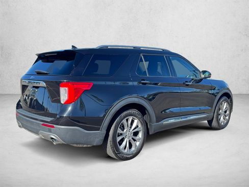Used 2023 Ford Explorer Limited w/ Equipment Group 301A RWD image 5