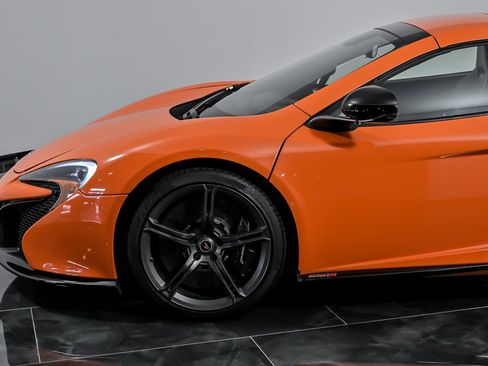 Used 2015 McLaren 650S Spider image 7