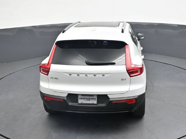 Used 2023 Volvo XC40 B4 Ultimate FWD image 24
