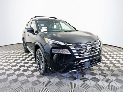 New 2026 Nissan Rogue Platinum w/ Platinum Premium Package image 3