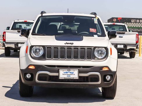 Used 2023 Jeep Renegade Latitude AWD/4WD image 2