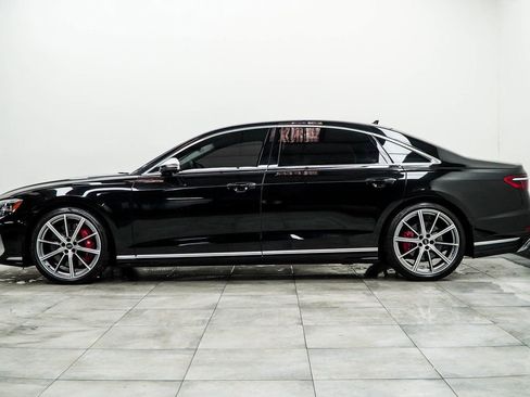 Used 2022 Audi S8 4.0T image 8