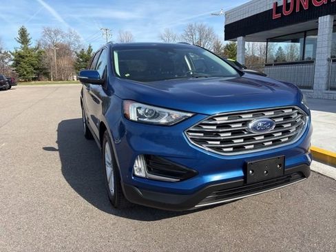 Used 2020 Ford Edge SEL image 4