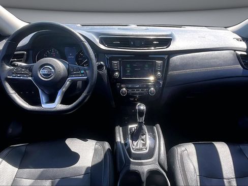 Used 2019 Nissan Rogue SL w/ Premium Package FWD image 7