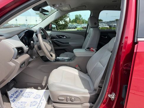 Used 2019 Chevrolet Traverse Premier w/ Driver Confidence II Package FWD image 52