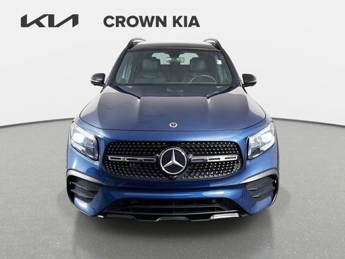 Used 2023 Mercedes-Benz GLB 250 w/ AMG Line image 2