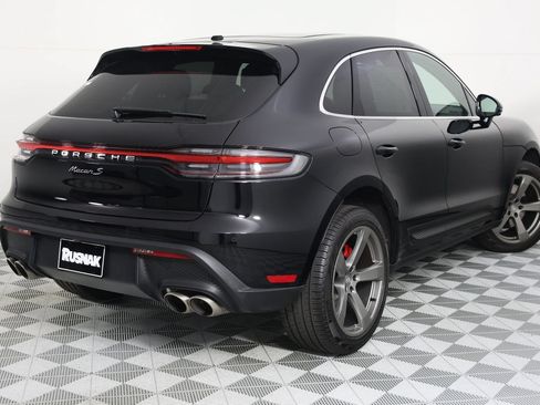 Certified 2023 Porsche Macan S AWD/4WD image 7