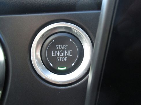 Used 2024 Chevrolet Blazer LT w/ Convenience Package FWD image 17