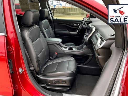 Used 2021 GMC Acadia SLT w/ Premium Package image 7