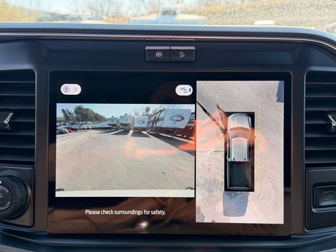 Used 2025 Ford F250 Platinum image 30