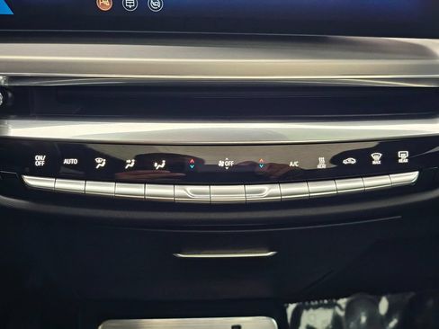 Certified 2024 Cadillac Lyriq Luxury w/ LPO, Floor Liner Package AWD/4WD image 31