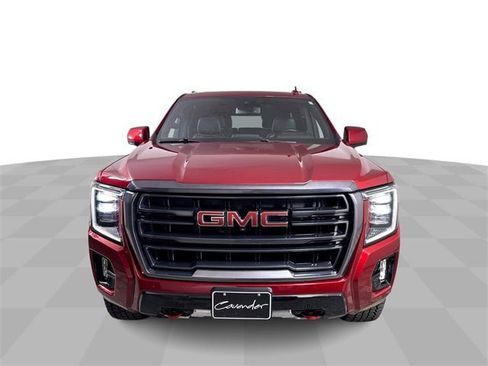 Used 2024 GMC Yukon AT4 w/ Technology Package image 3