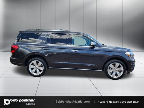 Used 2024 Ford Expedition Platinum AWD/4WD image 24