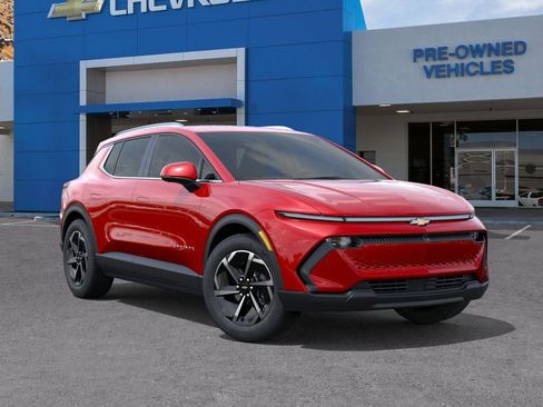 New 2026 Chevrolet Equinox EV LT image 7