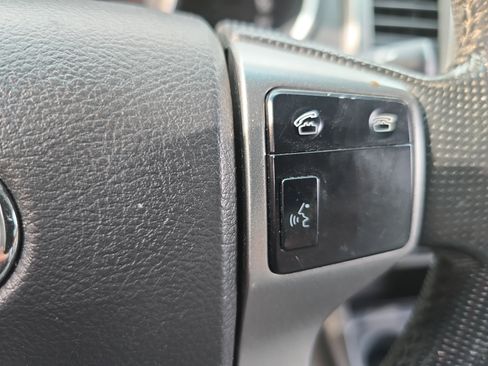 Used 2013 Toyota Tacoma PreRunner w/ Limited Pkg image 17