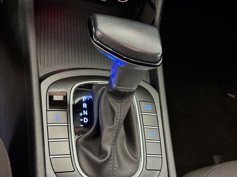 Used 2024 Hyundai Kona SEL image 25