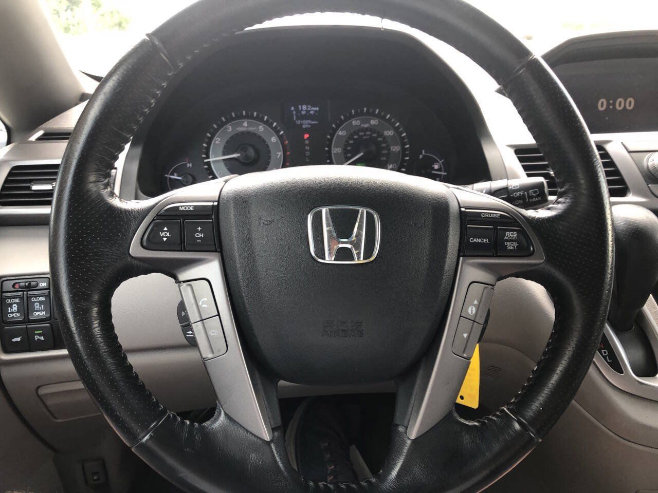 Used 2013 Honda Odyssey Touring image 22