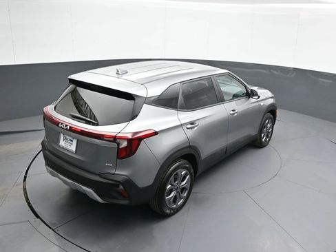 Certified 2024 Kia Seltos LX AWD/4WD image 37