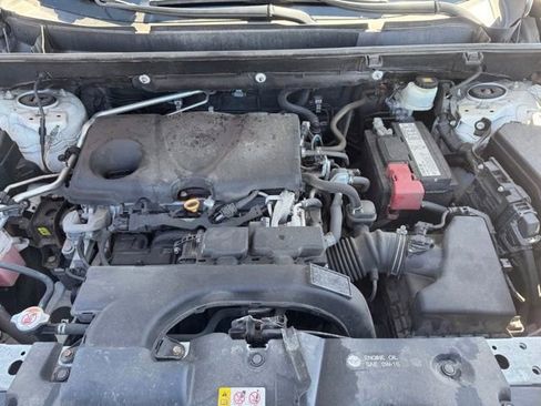 Used 2019 Toyota RAV4 XLE image 16