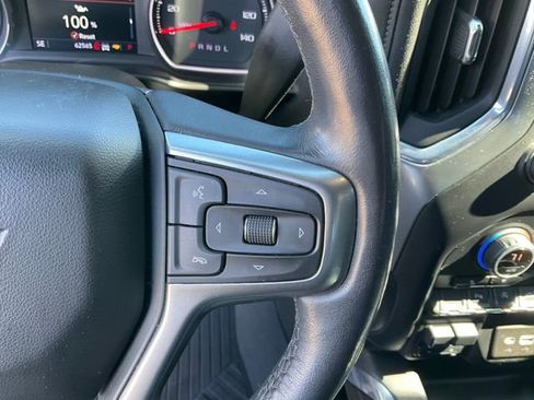 Used 2021 Chevrolet Silverado 1500 LT Trail Boss w/ Convenience Package II image 12