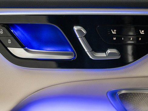 Certified 2026 Mercedes-Benz C 300 Sedan image 18