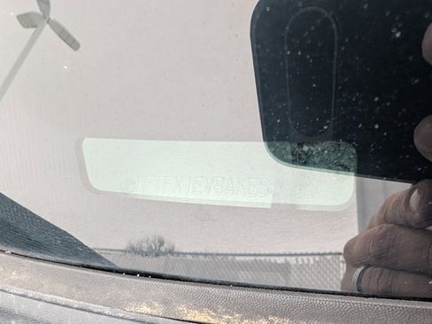 Used 2010 Ford F150 XLT image 31