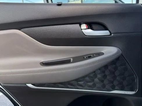 Used 2019 Hyundai Santa Fe FWD image 22