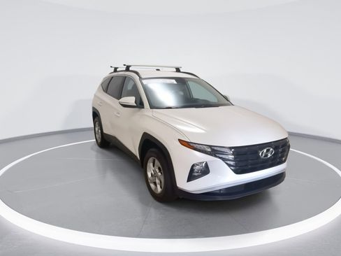 Used 2023 Hyundai Tucson SEL AWD/4WD image 3