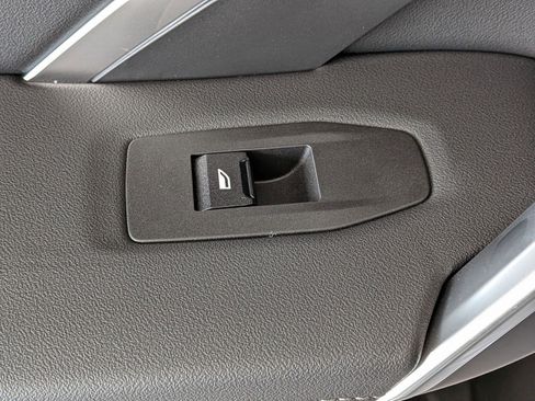 New 2026 BMW X2 xDrive28i w/ Technology Package image 25