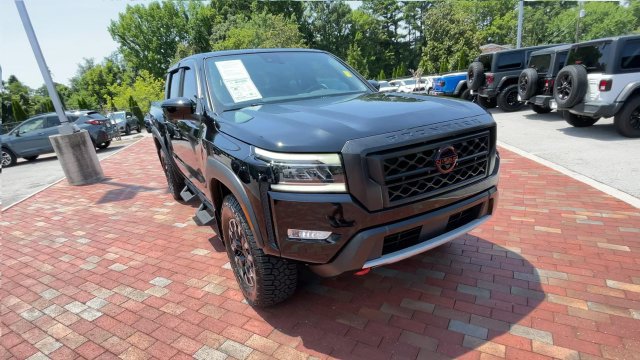 Used 2023 Nissan Frontier PRO-4X w/ Pro Convenience Package AWD/4WD image 3