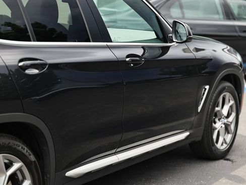 Used 2024 BMW X3 xDrive30i w/ Premium Package AWD/4WD image 8