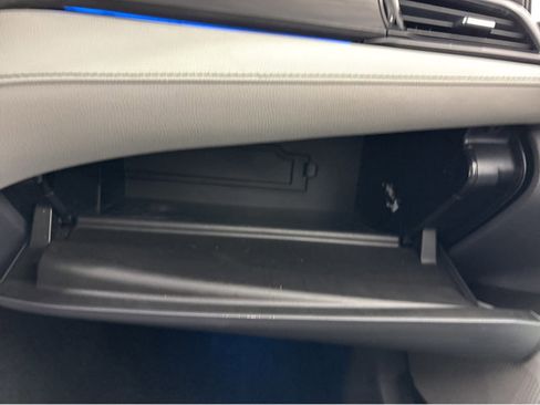 Used 2023 Toyota Camry XLE image 38