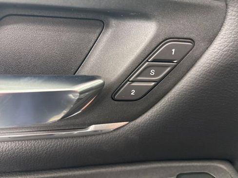 New 2026 RAM 1500 Laramie AWD/4WD image 15
