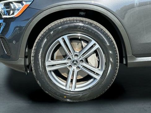 Certified 2022 Mercedes-Benz GLC 300 4MATIC image 33