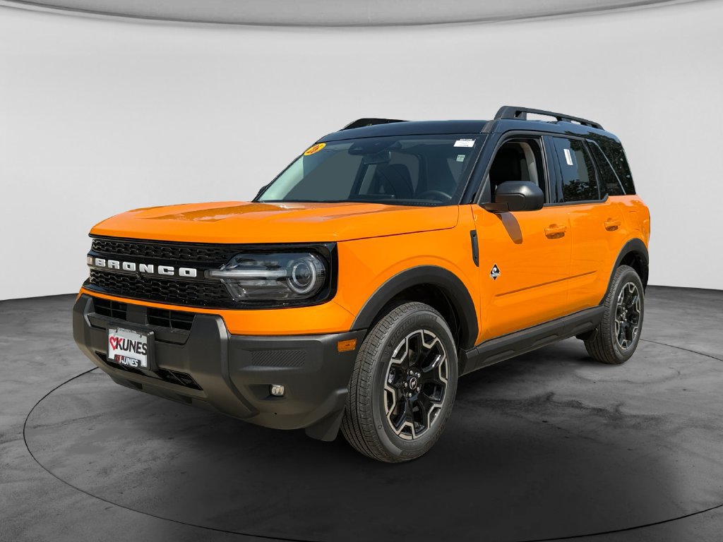 New 2026 Ford Bronco Sport Outer Banks AWD/4WD image 3