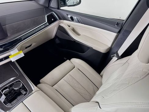New 2026 BMW X5 xDrive50e AWD/4WD image 25